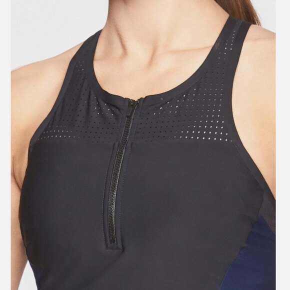 NWOT ATHLETA Bonaire Rashguard Tankini Top Black/Blue Size M Retail $84 - Picture 2 of 11